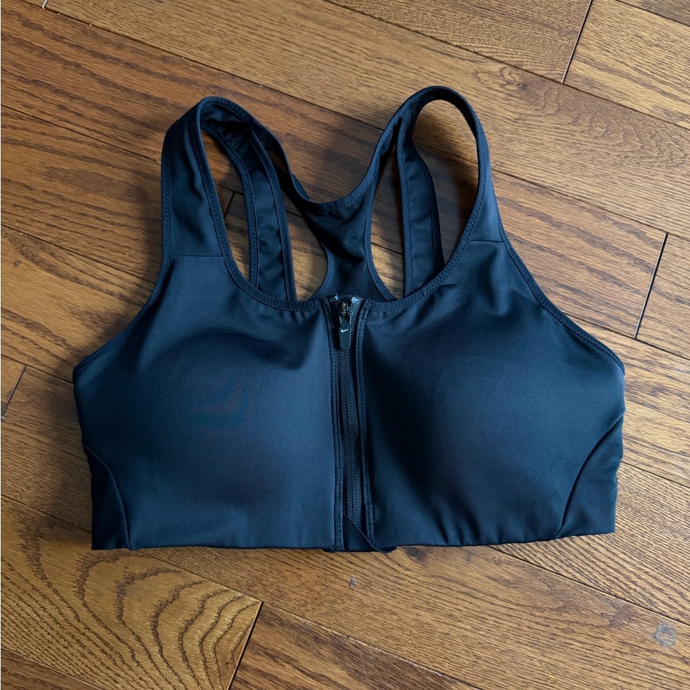 Nike Black Front-Zip Racerback Sports Bra